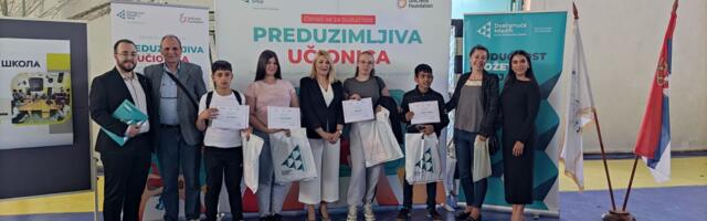 Prvo mesto za učeničku zadrugu iz Sićeva na Sajmu ideja – proizvode sapune, suvenire i gaje šljive i lavandu