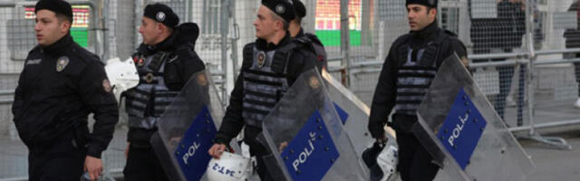 Турска полиција ухапсила више од 1.000 људи у безбедносној операцији у Истанбулу