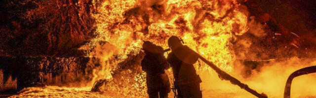 DRAMA U BEOGRADU! Gori objekat u Malom Mokrom Lugu – požar odmah pored benzinske pumpe