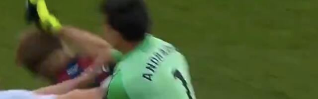 Golman koji je nokautirao protivnika dobio nezapamćenu kaznu: Epilog skandala u španskoj ligi (VIDEO)