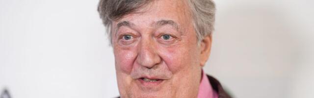 ‘Imam lukav plan’: Glumac Stiven Fraj traži odštetu do 115.000 evra zbog pada sa bine