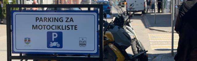 U centru Novog Pazara uređena nova parking mesta za motocikle