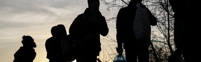 Obrenovački kik-bokser uleteo kolima u centar za migrante, a onda je krenuo rat na drušvenim mrežama