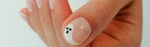 Halloween ideje za manikir – jezive, ali sa stilom