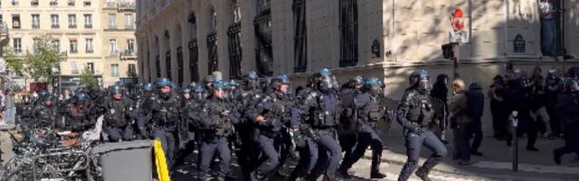 BLOKIRANA MAKRONOVA REZIDENCIJA Masovan protest poljoprivrednika u Francuskoj