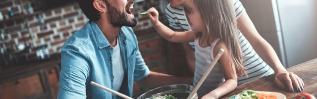 Nauka otkriva: Ako radite ovo samo pola sata sa decom pomoći će im da poprave ocene i poboljšaju samopouzdanje