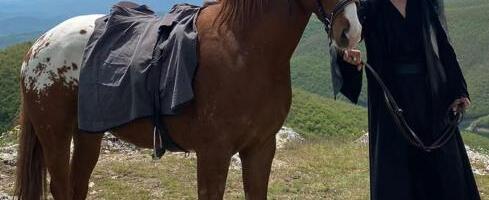 Milanu Vasiću uginuo konj: Glumac se oprostio od vernog ljubimca, ljubav ka njima nasledio od dede (FOTO)