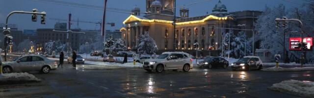 Saobraćaj kod Skupštine prohodan: Obezbeđen bolji prilaz iz sporednih ulica (FOTO/VIDEO)