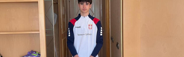 DAROVITI VEZISTA AUGSBURGA OSTVARIO DEČAČKI SAN: Miloš Ljuca debitovao za Srbiju!