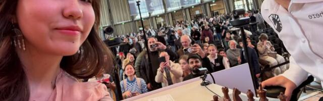 Planeta gleda i ne veruje: Magnus Karlsen joj ispunio san, pa je posle par sekundi prijavio sudiji! /VIDEO/