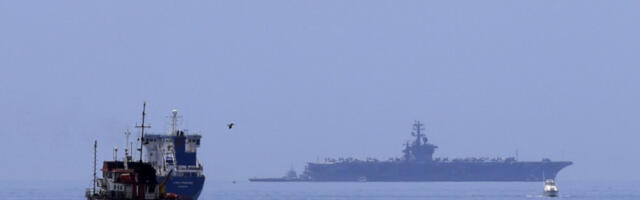 Амерички бродови морају да напусте Персијски залив