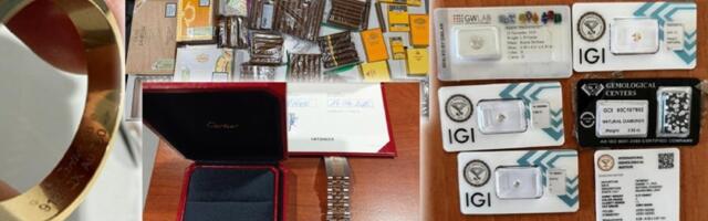 Velika zaplena carinika: Pretresali torbe pa pronašli robu vrednu preko 6.000.000 dinara - pronađeni i sakriveni dijamanti