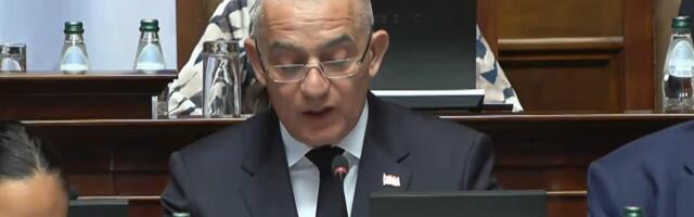 Počela vanredna sednica Skupštine: Poslanici ponovo raspravljaju o „Mrdićevim zakonima“