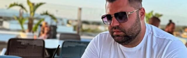 ON JE BRAT ASMINA DURDŽIĆA: Neverovatno liče, SVI IH MEŠAJU, a evo koliko drugačije živi od njega! (FOTO)