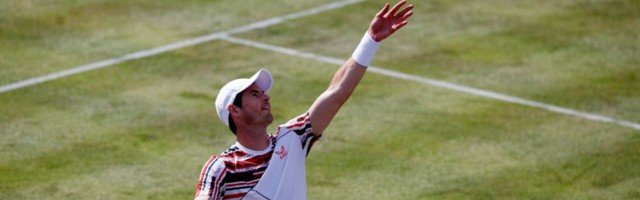 Odzvonilo i Mariju na travi, Beretini ga počistio na Kvinsu