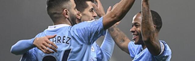 STERLING POSLEDNJI PUT U SVLAČIONICI SITIJA! Engleski reprezentativac se oprostio od dosadašnjih saigrača!