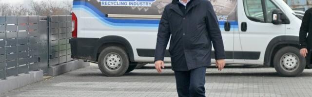 SVEČANOSTI U 18 ČASOVA: Vučić danas na otvaranju sportske hale u Putinicima