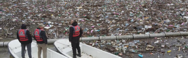 Ekološki zločin na reci Lim! Na obali iskopali rupu i tu zakopavaju smeće (VIDEO)