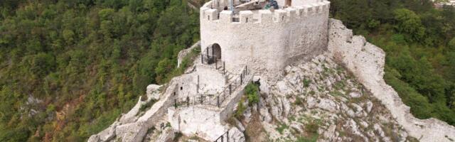 Stari grad konačno dobio novi život: Simbol ovog grada će zadiviti sve posetioce!