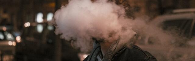 Pao na granici zbog ŠVERCA VEJPOVA! Policija otkrila robu vrednu 1,3 miliona dinara