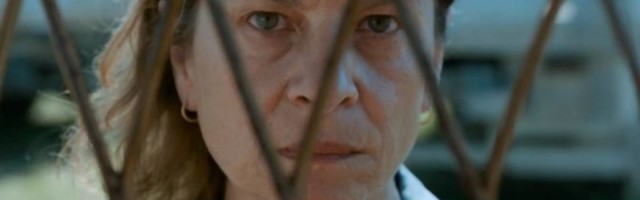 Antička tragedijo, ustani i pomeri se da sedne Balkanska - recenzija filma "Quo vadis, Aida", bosanskog kandidata za Oskara