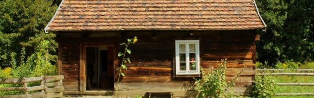 DRŽAVA BESPLATNO DAJE KUĆE NA SELU! Ovo su uslovi koje treba da ispunite