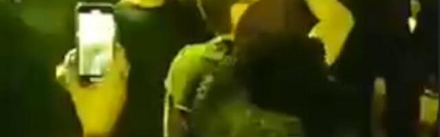O, KAD BI BRUS LI IGRAO ZA ZVEZDU: Hit snimak sa proslave golmana crveno-belih! (VIDEO)