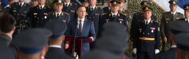 Ministar Stefanović na promociji novih podoficira Ratnog vazduhoplovstva i PVO