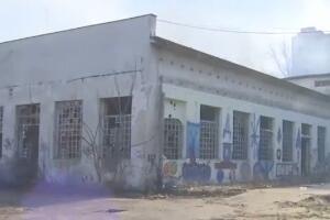 Угашен пожар у напуштеној фабрици у Београду