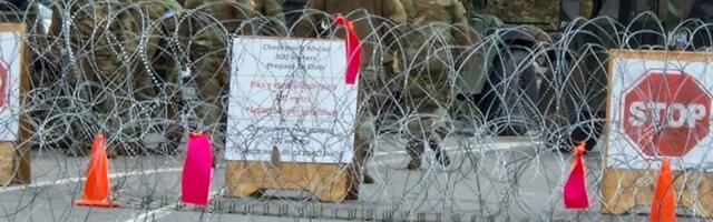 Три ракетна бацача уперена у правцу јужне српске покрајине, спремна за деловање