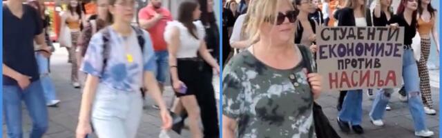 "IZAĐITE NAPOLJE" Studenti na protestu (VIDEO)