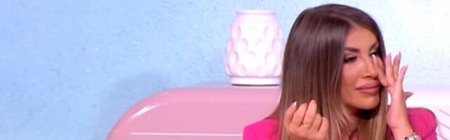(FOTO) Dalila Dragojević cela u ranama: Bivšoj zadrugarki otpada koža, podelila uznemirujuće kadrove