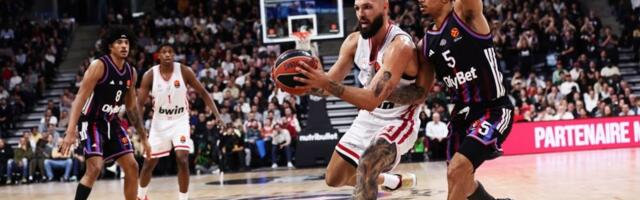 (VIDEO) Isključen je u prvoj četvrtini: Zvezda Olimpijakosa u raspravi sa gledaocem