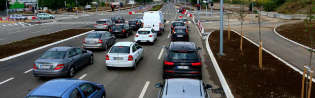 Sutra ujutru radovi na motoputu kroz Beograd kod Tošinog Bunara i aerodroma