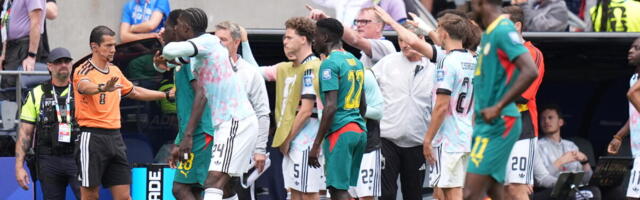 TRESE SE SVET ZBOG PENALA ZA BELGIJU U 125. MINUTU! Pogledajte šta je uradio sudija posle 7 minuta čekanja (VIDEO)