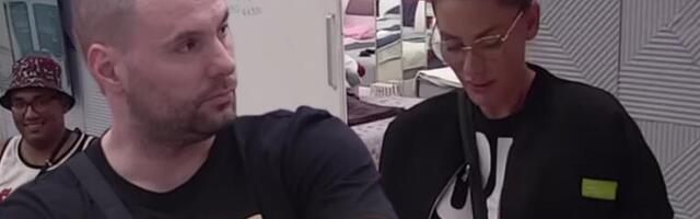 ''ZBOGOM, ĆELAVI!'' Ana pročitala Zvezdanu pesmu koju mu je posvetila, Slavnić zanemeo: Zahtevaću da pričamo, postoji nešto NAŠE! (VIDEO)