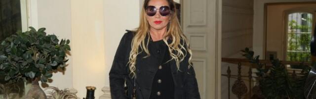 KARLEUŠA SLUČAJNO OTKRILA SVOJU TARIFU! Javnost šokirana poslednjim saznanjem o pevačici – CENU NIJE MENJALA GODINAMA!