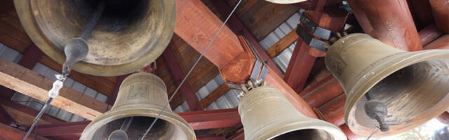 DANAS JE JEDINI DAN U GODINI KADA SE NE OGLAŠAVAJU CRKVENA ZVONA! Ako čujete ovaj zvuk, to je znak za početak bogosluženja!