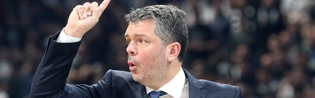 Partizanov rival u Evrokupu ostao bez trenera