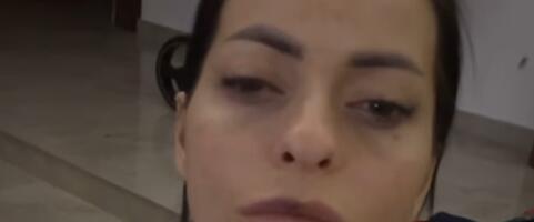 "Kada se desilo?! Nije mi pomenuo!" Oglasila se Katarina Lazić nakon što je izbio POŽAR na Darkovom nastupu u Grockoj