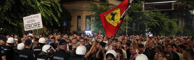 Studenti u blokadi kragujevačkog Ekonomskog fakulteta apeluju da na proteste ne idu deca