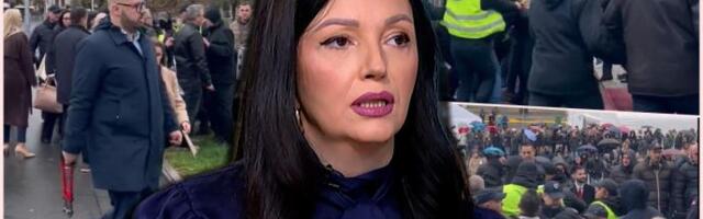 "ĐILAS SE PRIPREMAO U SALI, DOK JE OPOZICIJA PRAVILA HAOS!" Evo šta se dešavalo u Skupštini tokom jučerašnjih nereda: Sve je osmišljeno, treba im performans!