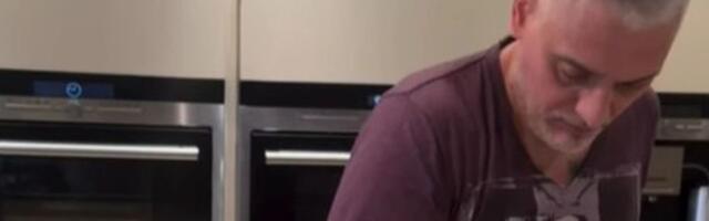 Čeda Jovanović sprema u luks domu za Acu, on ga snima: Spremaju jeftin ručak, pokazao recept