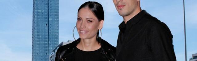 OVAKO IZGLEDA BADNJI DAN U DOMU MIRKE I VUJADINA! Glumica otvorila vrata svoga doma - OVO SU SVI ČEKALI DA VIDE! (FOTO)