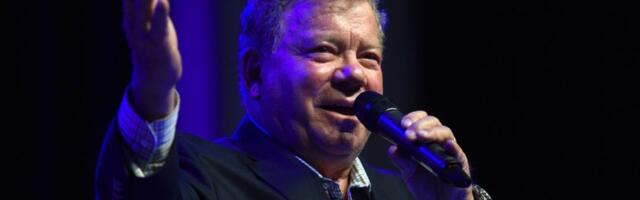 Legenda „Zvezdanih staza“ Vilijam Šatner u 95. godini objavljuje hevi-metal album sa brojnim slavnim gostima