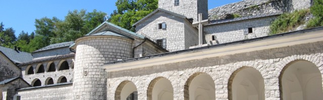Z. Čvorović: Ključevi crkvenog kontinuiteta u CG nalaze se u Cetinjskom manastiru