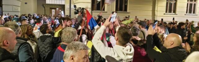 Čačani priredili srdačan doček studentima iz Novog Pazara