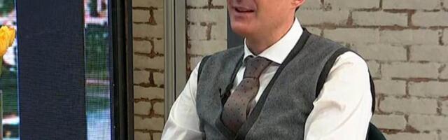 "KAŽEM SEBI, POJEŠĆU SAD JEDNU URMU I TRI ČVARKA" Dr Čubrilo o pravilnim jutarnjim navikama: Ne cedite limun, ovako ja započinjem dan zimi!