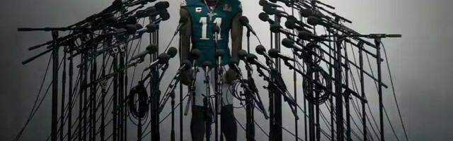 Postao je viralni hit: Zaradio je 150 miliona dolara, a na utakmice dolazi u Hondi od 20 hiljada! As Filadelfije u garaži ima i Rols-Rojs od pola miliona koji vozi i Nikola Jokić