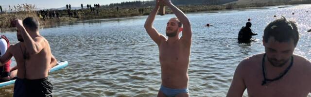 MIHAILO ADŽIĆ nosilac Bogojavljenskog krsta Šumadije 2026. (FOTO)